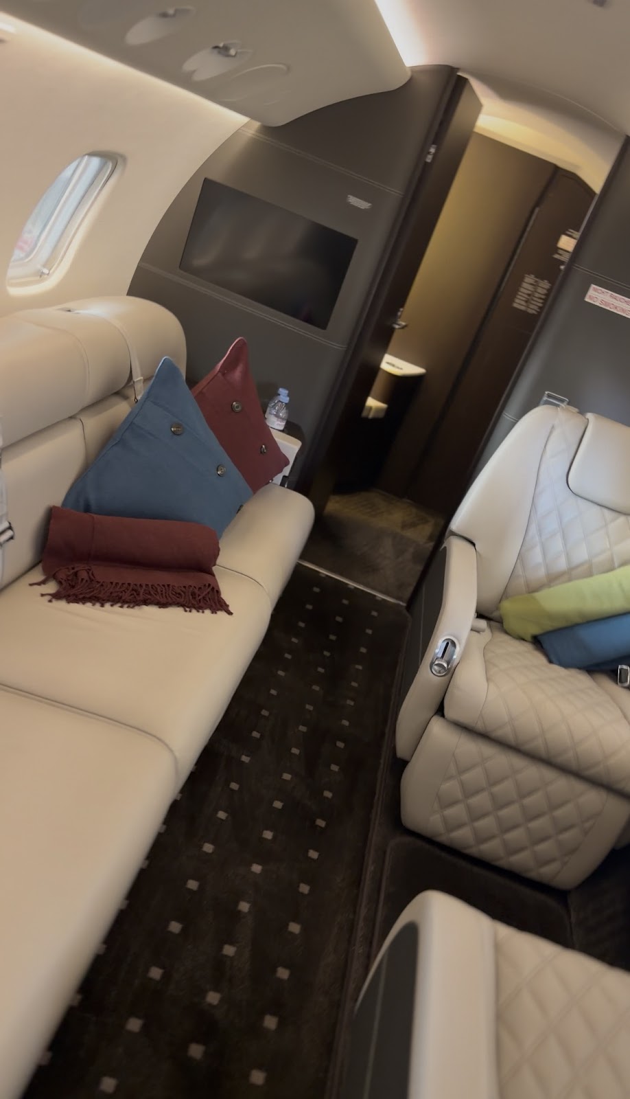 Aufbereitete Kabine eines Business Jets